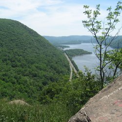 Gray Fox Guiding Company - Breakneck Ridge
