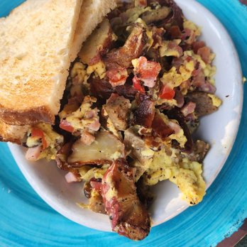 Clear Sky Cafe - Skillet breakfast - New American Near Me - Clearwater, Florida