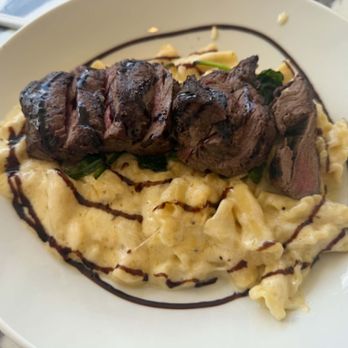 CV Proper Kitchen & Bar - Filet and Mac & Cheese - New American Near Me - Castle Rock, Colorado