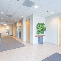 Basin Street Properties - Lobby of 1383 North McDowell - Redwood Business Center