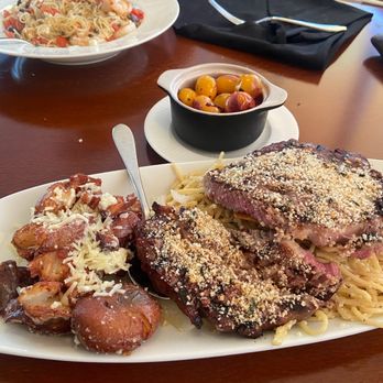 Trattoria Di Cat - Italian Near Me - Clarksville, Tennessee