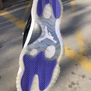D’s Sneaker Laundry - Sole of Jordan 11 Concord 2018 after D's Sneaker Laundry!!!! - Shoe Shine Near Me