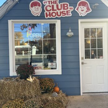 The Clubhouse - Ice Cream & Frozen Yogurt Near Me - Indianapolis, Indiana The Clubhouse - Ice Cream & Frozen Yogurt Near Me - Indianapolis, Indiana