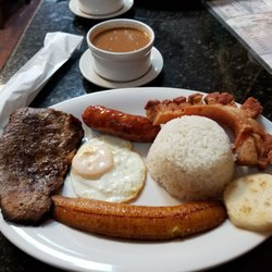 Mi Cali Bella Bakery - Yummy