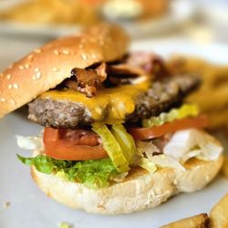 The Northern Cafe and Grill - Northern Burger