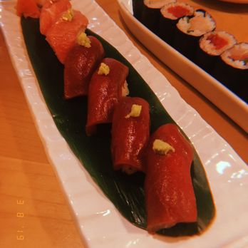 Octopus Garden - Otoro and akami nigiri - Japanese Near Me - Vancouver, British Columbia