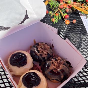 Local Mini Donut Co - Lemon/blueberry and Reese's cup. - Donuts Near Me - Tampa, Florida Local Mini Donut Co - Lemon/blueberry and Reese's cup. - Donuts Near Me - Tampa, Florida