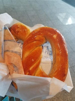 Auntie Anne's by null