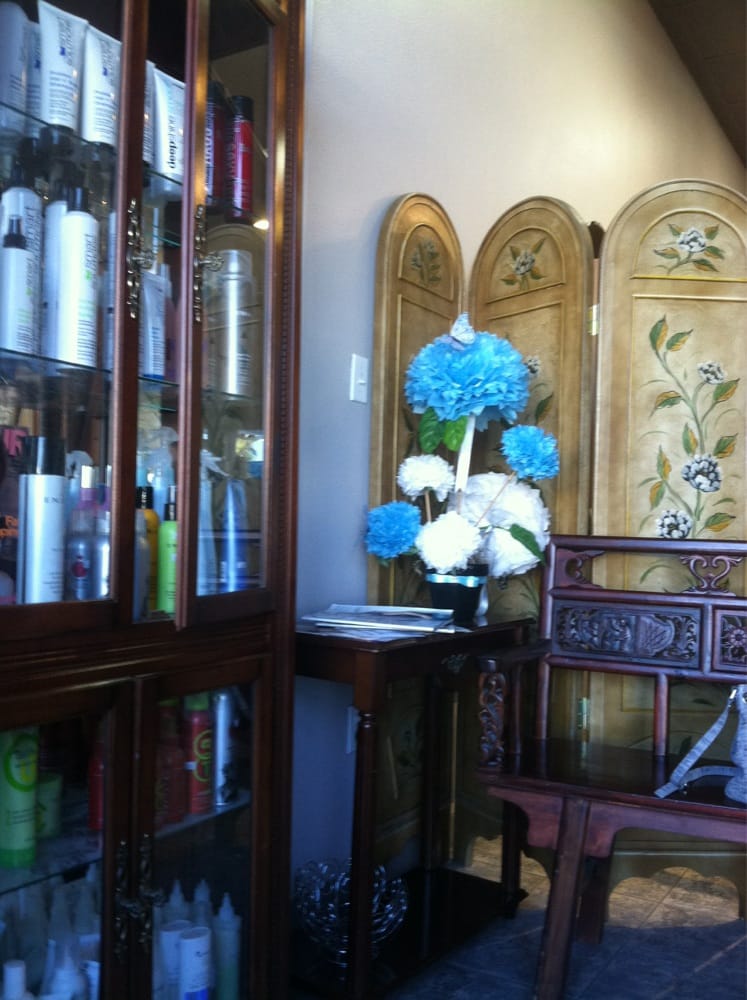 VIKKI RAE’S HAIR STUDIO 18 Reviews 18819 Pioneer Blvd, Artesia, California Hair Salons