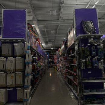 Party City - The lights are off - Party Supplies Near Me - Charlotte, North Carolina Party City - The lights are off - Party Supplies Near Me - Charlotte, North Carolina
