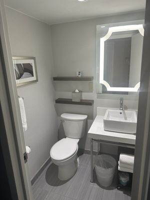 The Ven at Embassy Row, Washington, D.C., a Tribute Portfolio Hotel by null