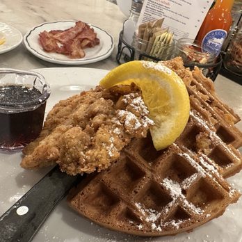 Screen Door Pearl District - Chicken and Chicken & Waffles - 1 Piece - Southern Near Me - Portland, Oregon