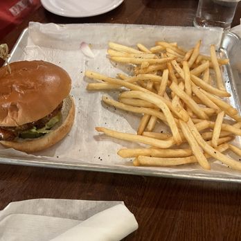 Six Mile Bridge - Lambert Chicken sandwich - Breweries Near Me - Maryland Heights, Missouri Six Mile Bridge - Lambert Chicken sandwich - Breweries Near Me - Maryland Heights, Missouri