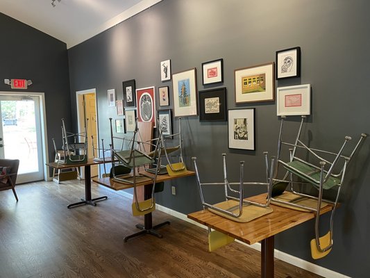 Daymoon Coffeebar by null