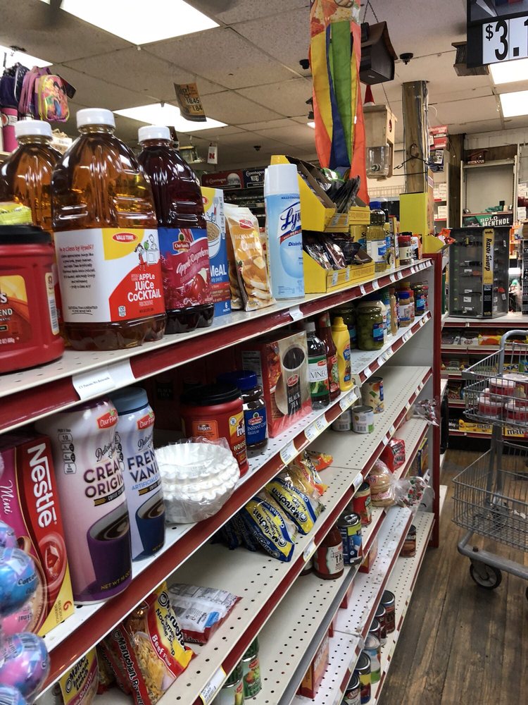 TOBACCO HUT 1 Updated August 2024 5826 Maple St, Omaha, Nebraska