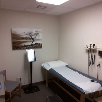 Catalyst Physician Group - North Euless - Clean exam rooms - Internal Medicine Near Me - Euless, Texas