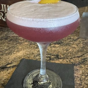 Nona Blue Modern Tavern - Blue berry lemon drop martini - Bars Near Me - Orlando, Florida
