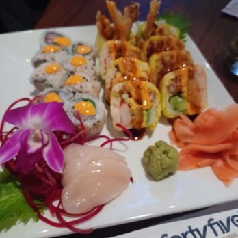 Forty Five Degrees - Sushi Bars Near Me - Indianapolis, Indiana Forty Five Degrees - Sushi Bars Near Me - Indianapolis, Indiana