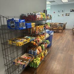 Lakeside Cafe & Deli