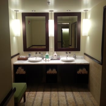 Mandara Spa - Sink area. - Day Spas Near Me - Waikoloa, Hawaii