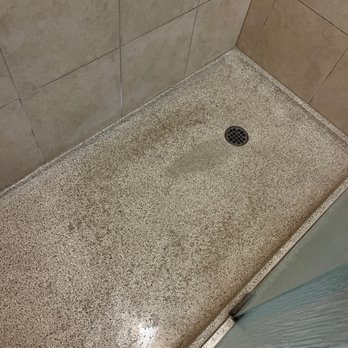 Sheraton Niagara Falls - Bathroom shower - Hotels Near Me - Niagara Falls, New York Sheraton Niagara Falls - Bathroom shower - Hotels Near Me - Niagara Falls, New York