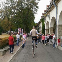 Jugendstilfestival in Bad Nauheim - Es gibt ein Radrennen auf historischen Fahrrädern durch den Kurpark