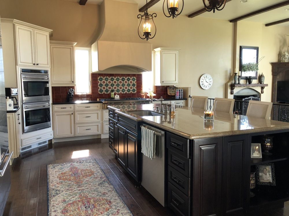 Slide of Valdez Construction Roofing