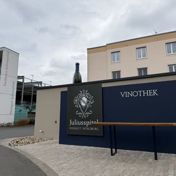 Juliusspital Weinstuben - Wine Bars Near Me - Würzburg, BY