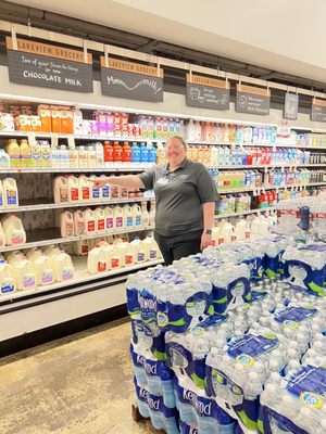 Lakeview Grocery by null