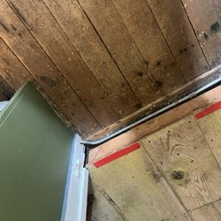 Railroad Street Market - Off steps.