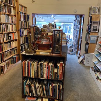 Black Swan Books - Inside - Bookstores Near Me - Oakland, California Black Swan Books - Inside - Bookstores Near Me - Oakland, California