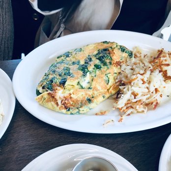 Southern Belle's - Breakfast & Brunch Near Me - Barrington, Illinois