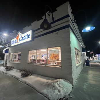 White Castle - Entrance - Burgers Near Me - Inver Grove Hgts., Minnesota