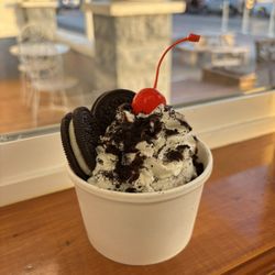 The Ice Cream Place - Oreo Sundae