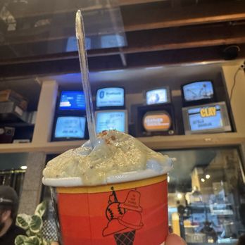 An’s Electronics Repair - Kilobyte size - riquimbili (pistachio, passion fruit, raspberry, caramel) & Bluetooth (coconut + blue spirulina) - Desserts Near Me - San Diego, California