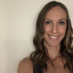 Center for Functional Medicine - Dr Lauren Benakovich | Holistic Chiropractor + Functional Medicine Practitioner