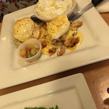 Berry Fresh Cafe - Lobster eggs Benedict - Breakfast & Brunch Near Me - Stuart, Florida Berry Fresh Cafe - Lobster eggs Benedict - Breakfast & Brunch Near Me - Stuart, Florida