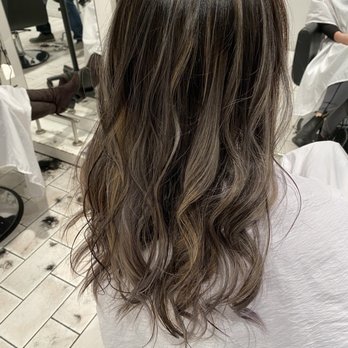 HeadQuarter Salon - Hair Salons Near Me - Chicago, Illinois HeadQuarter Salon - Hair Salons Near Me - Chicago, Illinois