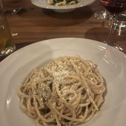 Pellegrino's Pizza Bar & Restaurant - Cacio e Pepe