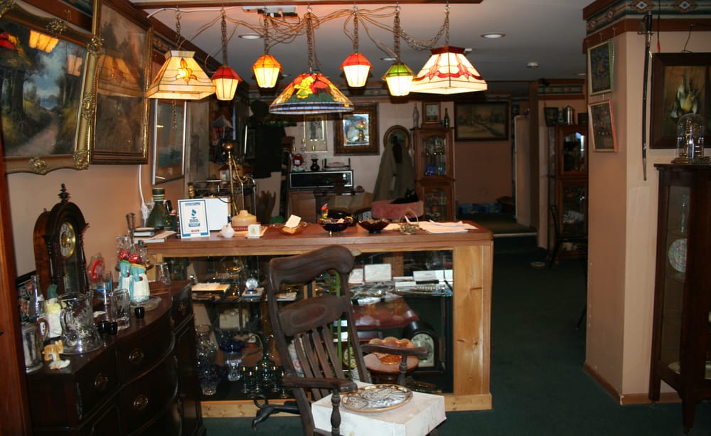 SIDE BY SIDE ANTIQUES Updated September 2024 26 Abbott Rd, Buffalo, New York Antiques