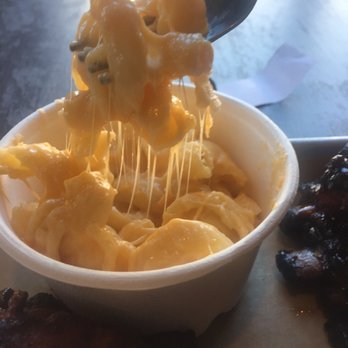Hank Daddy's Barbecue - Sooo cheesy - Southern Near Me - Vaughan, Ontario