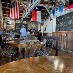 Black Board Bar B Q - The people who worked here were just awesome.