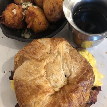 Magnolia Table - Chip's Sandwich + tots - Breakfast & Brunch Near Me - Waco, Texas Magnolia Table - Chip's Sandwich + tots - Breakfast & Brunch Near Me - Waco, Texas