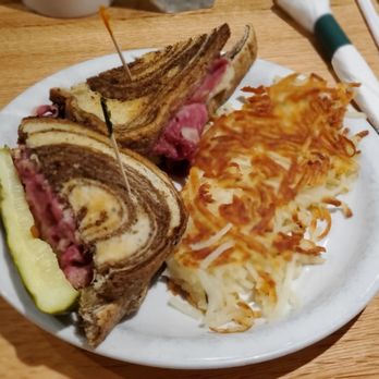 Sunny Street Cafe - Ruben with hash browns. - Breakfast & Brunch Near Me - Carbondale, Illinois