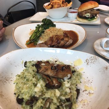 Draco Markham - Mushroom risotto, duck breast and burger - Canadian (New) Near Me - Markham, Ontario