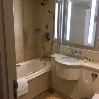 St Brides Spa Hotel - Bathroom - Hotels Near Me - Saundersfoot, PEM