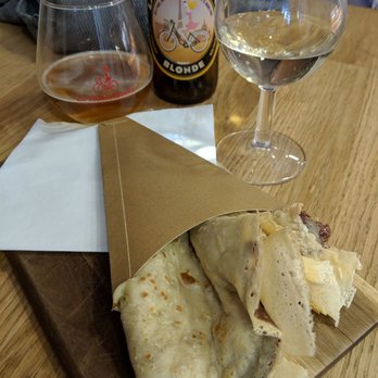 Grenouilles - Nutella crepe, glass of Sauv Blanc, and La Parisienne Blonde... - Sandwiches Near Me - Paris, 75 Grenouilles - Nutella crepe, glass of Sauv Blanc, and La Parisienne Blonde... - Sandwiches Near Me - Paris, 75