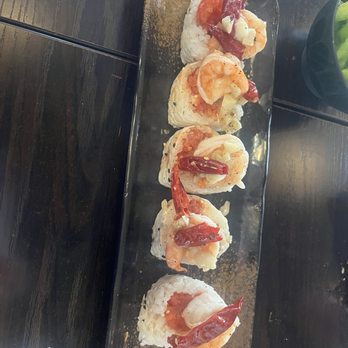 Sushi Hon - Malibu Roll - Sushi Bars Near Me - Los Angeles, California Sushi Hon - Malibu Roll - Sushi Bars Near Me - Los Angeles, California