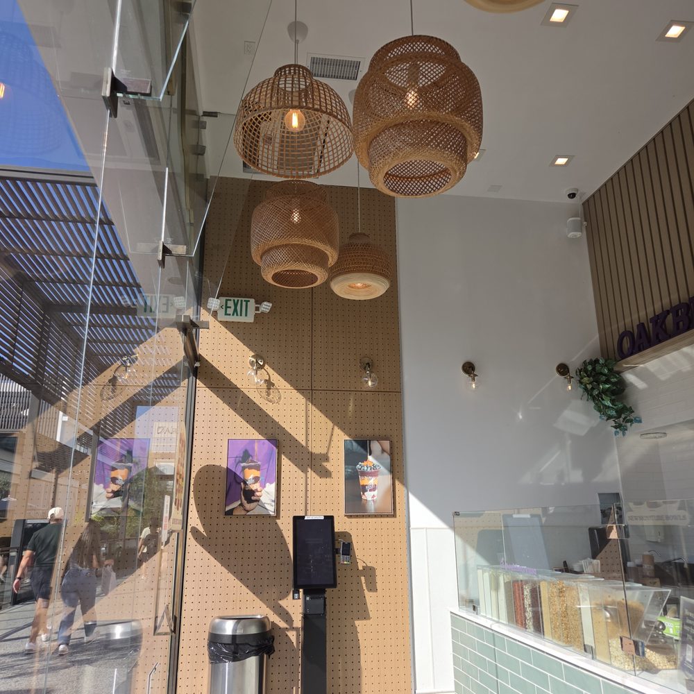 Oakberry Acai - Acai Bowls Near Me - Los Angeles, California