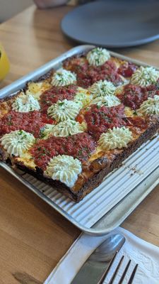 Ruse Crust Collective Vancouver Waterfront by null